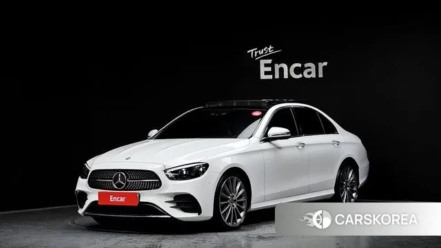 Mercedes-Benz E-Class W213 2022 Белый из Кореи