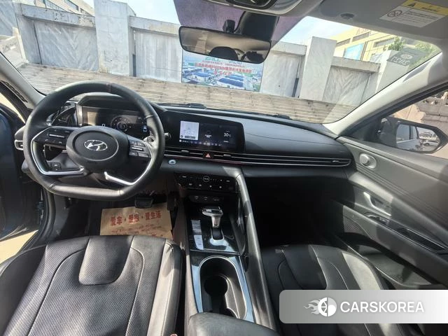 Hyundai Elantra 2021 Синий из Китая