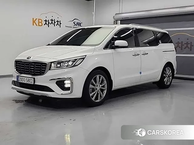 Kia The New Carnival 2018 Белый из Кореи