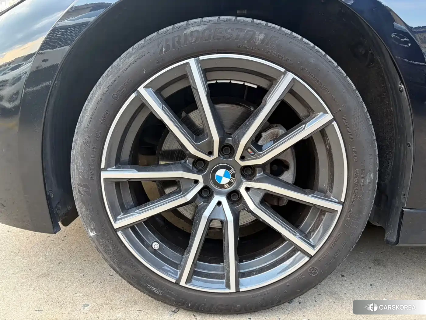 BMW 3 series 2023 Черный из Китая