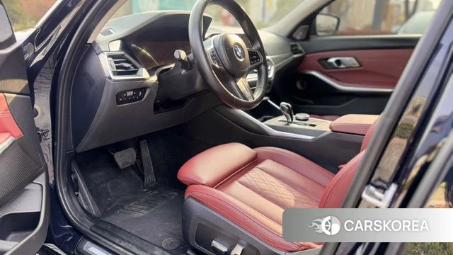 BMW 3 series 2022 Черный из Китая