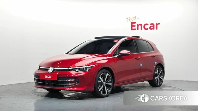 Volkswagen Golf 8th Generation 2025 Красный из Кореи