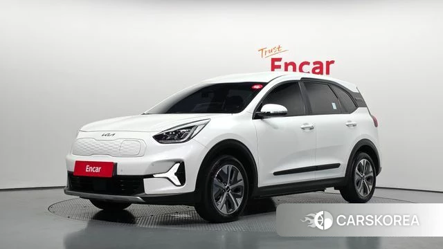 Kia Niro Plus 2022 Белый из Кореи