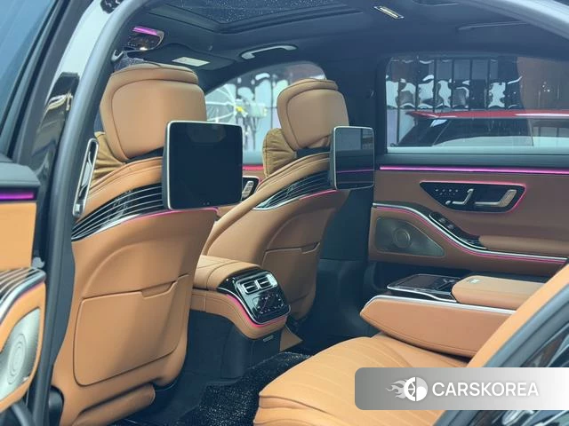 Mercedes-Benz S-class 2024 Черный из Китая