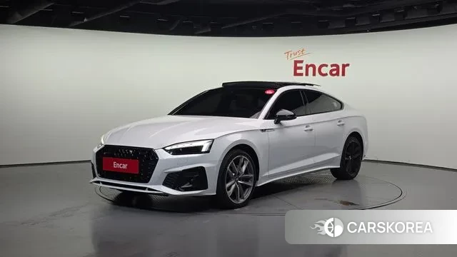 Audi A5 (F5) 2021 Белый из Кореи