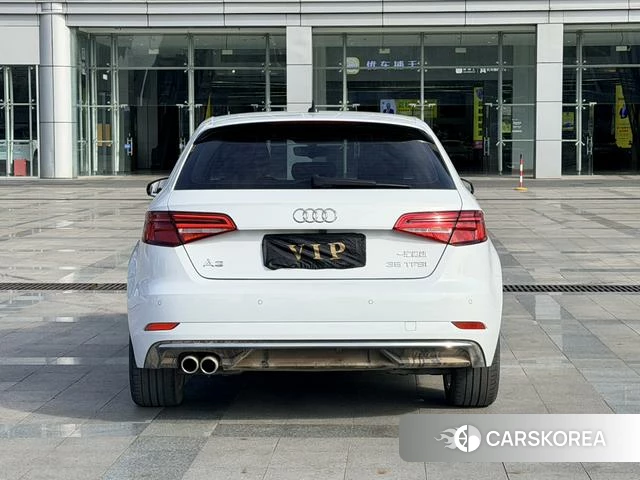 Audi A3 2021 Белый из Китая