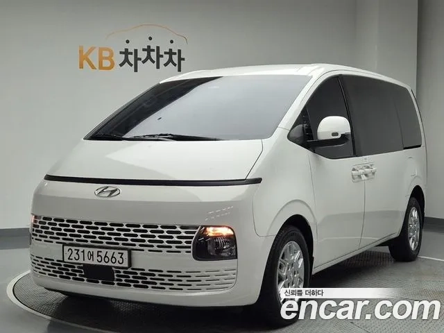 Hyundai Staria 2022 Белый из Кореи