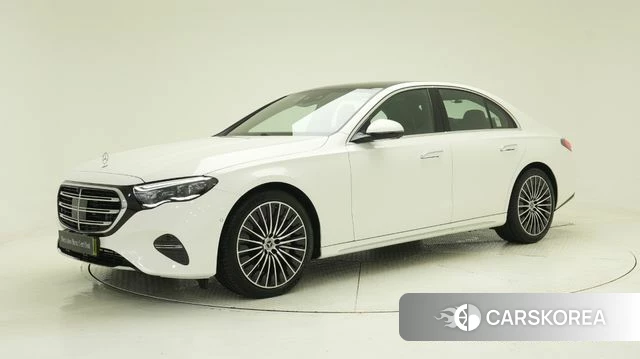Mercedes-Benz E-Class W214 2025 Белый из Кореи