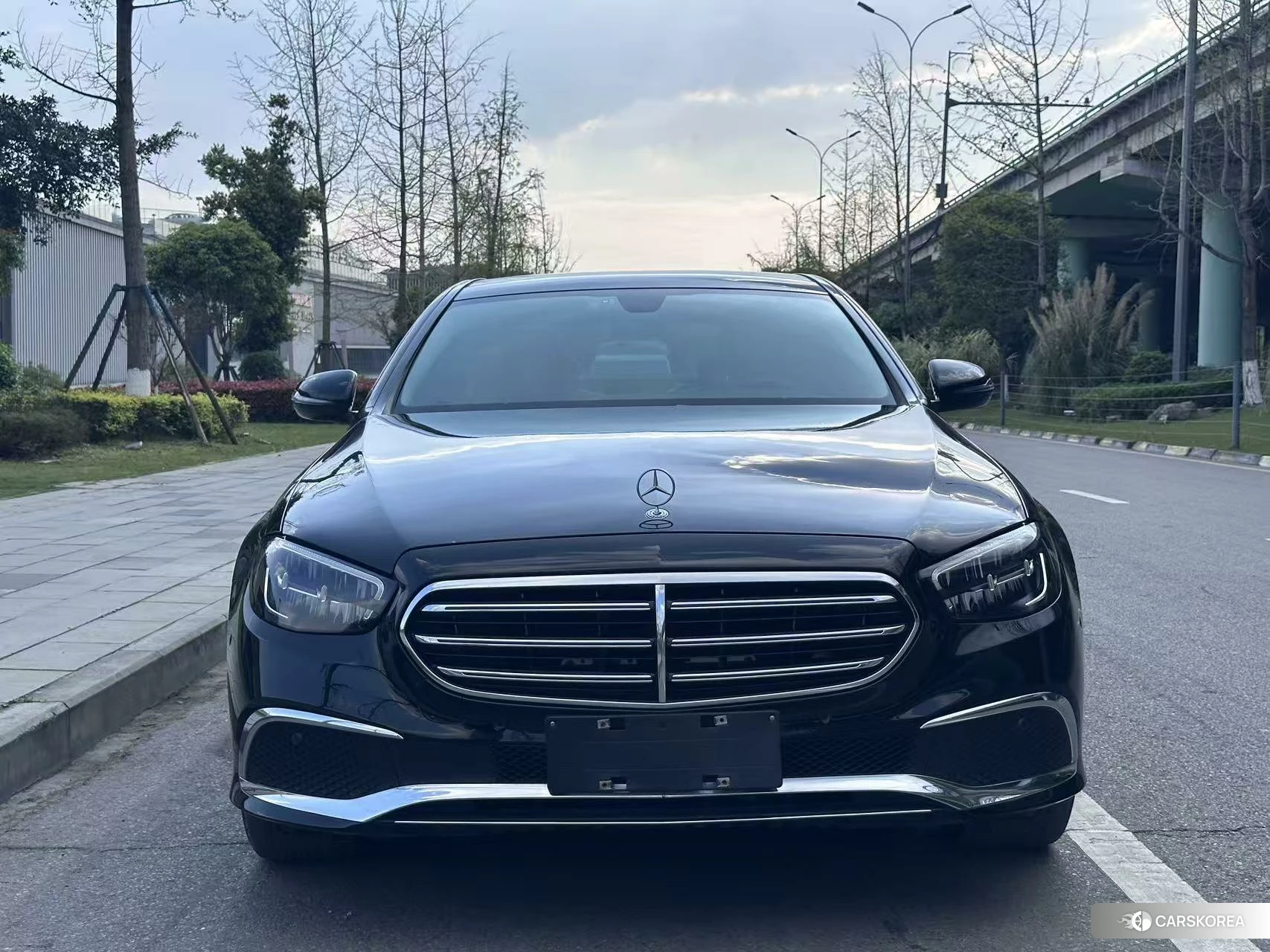 Mercedes-Benz E-class 2021 Черный из Китая