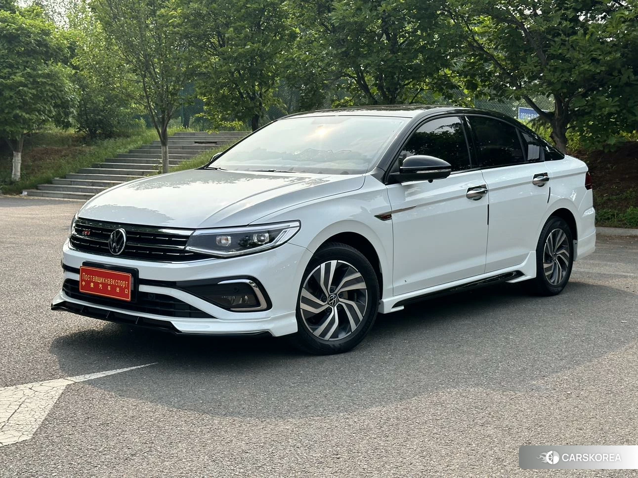 Volkswagen Bora 2022 Белый из Китая