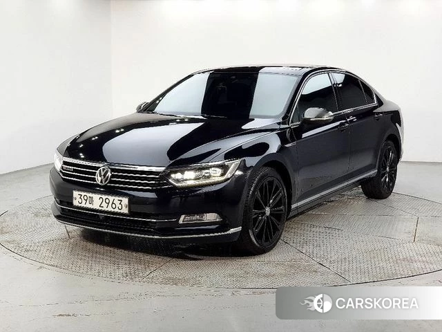 Volkswagen Passat GT (B8) 2018 Черный из Кореи