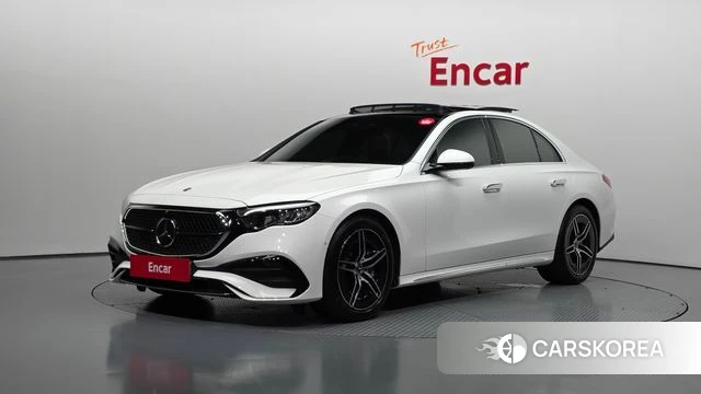 Mercedes-Benz E-Class W214 2025 Белый из Кореи