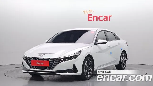 Hyundai Avante (CN7) 2022 Белый из Кореи