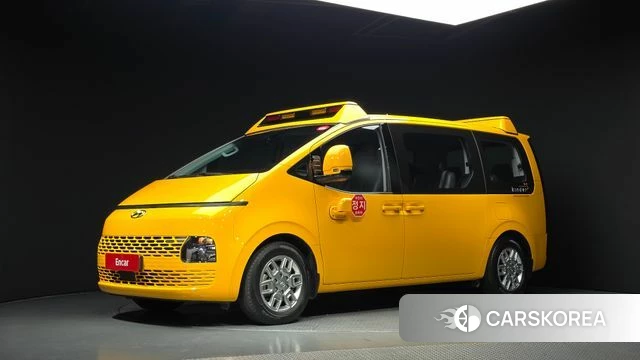 Hyundai Staria 2024 Желтый из Кореи