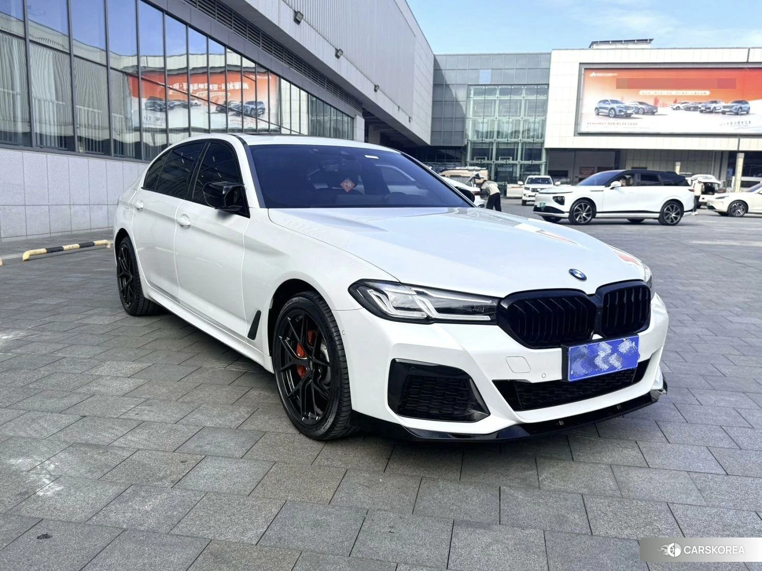 BMW 5 series 2021 Белый из Китая