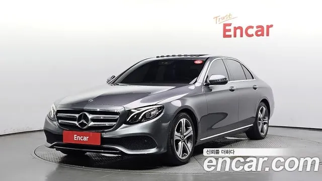 Mercedes-Benz E-Class W213 2019 Серый из Кореи