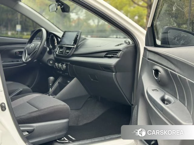 Toyota Vios FS 2021 Белый из Китая