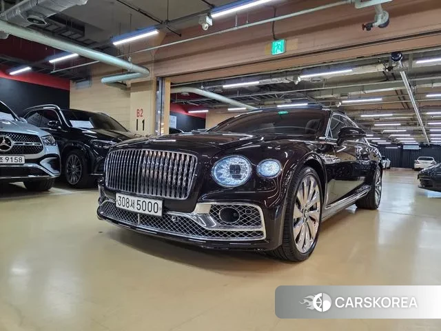 Bentley Flying Spur 3rd Generation 2021 Коричневый из Кореи
