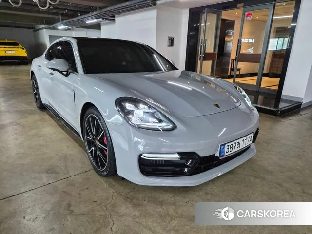 Porsche Panamera (971) 2020 Белый из Кореи