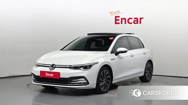 Volkswagen Golf 8th Generation 2022 Белый из Кореи
