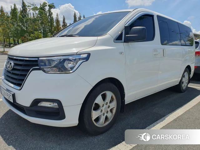 Hyundai The New Grand Starex 2018 Белый из Кореи