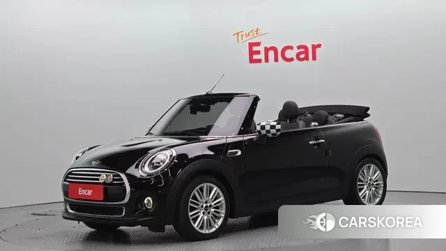 Mini Cooper Convertible 2020 Черный из Кореи
