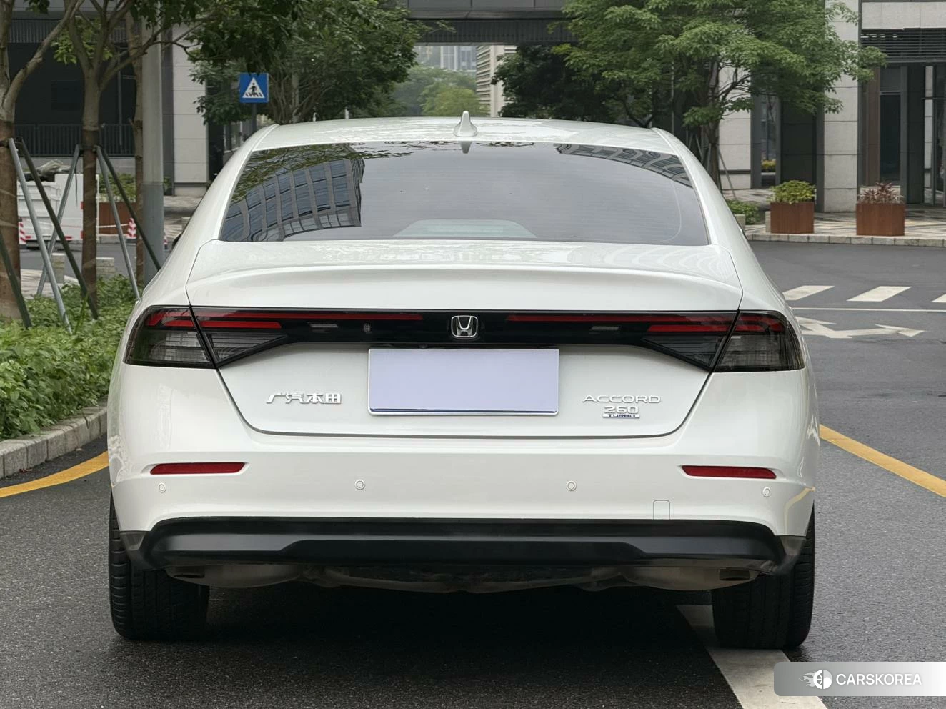 Honda Accord 2023 Белый из Китая