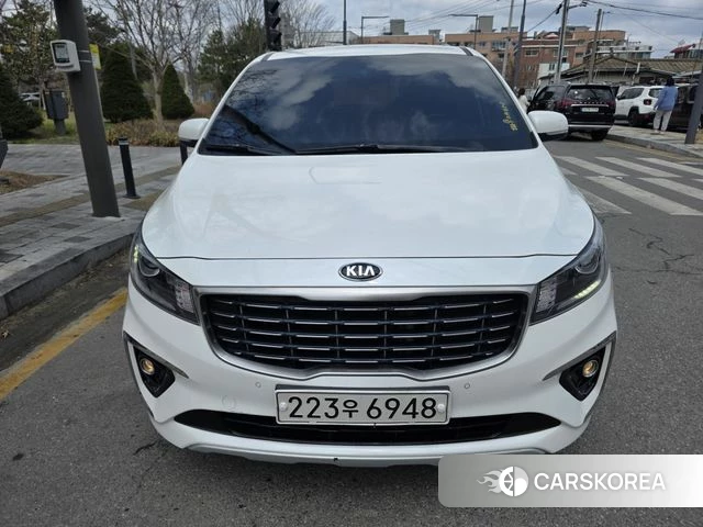 Kia The New Carnival 2018 Белый из Кореи