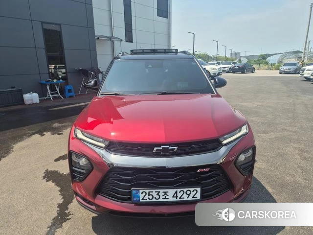 Chevrolet (GM Daewoo) Trailblazer 2022 Красный из Кореи