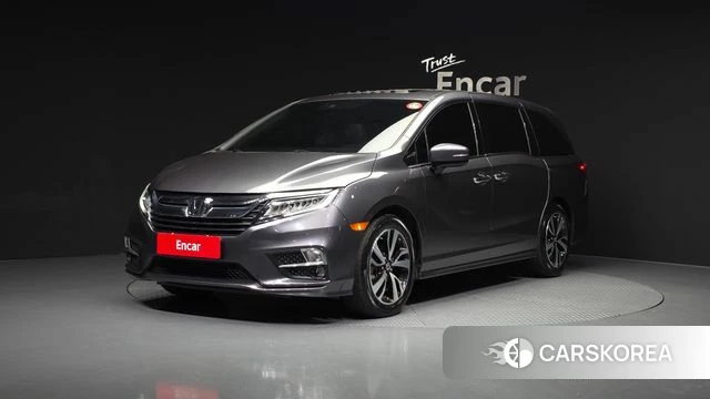 Honda Odyssey 2018 Серый из Кореи