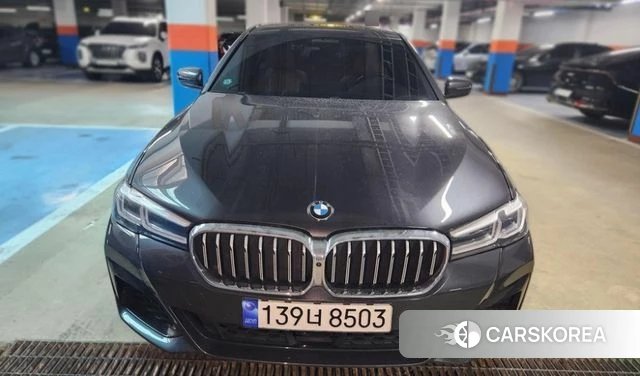 BMW 5 Series (G30) 2023 Серый из Кореи