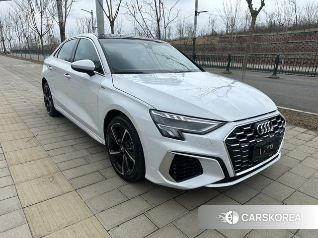 Audi A3 2022 Белый из Китая