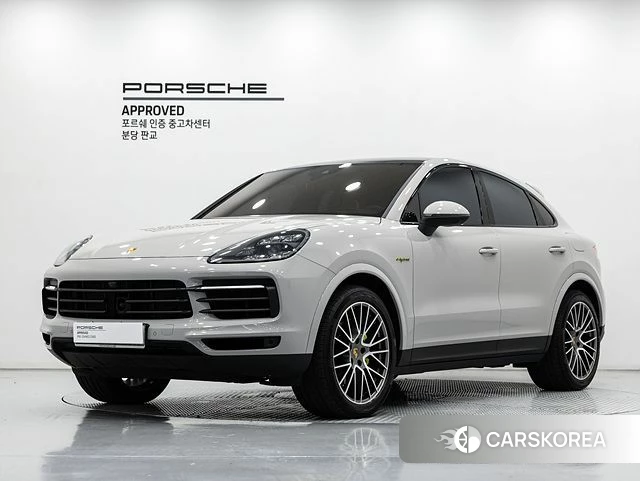 Porsche Cayenne (PO536) 2023 Жемчужный цвет из Кореи