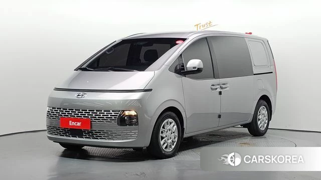 Hyundai Staria 2022 Серебряный из Кореи