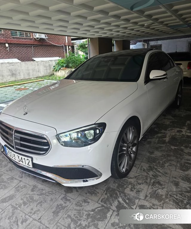 Mercedes-Benz E-Class W213 id 4654708 из Кореи