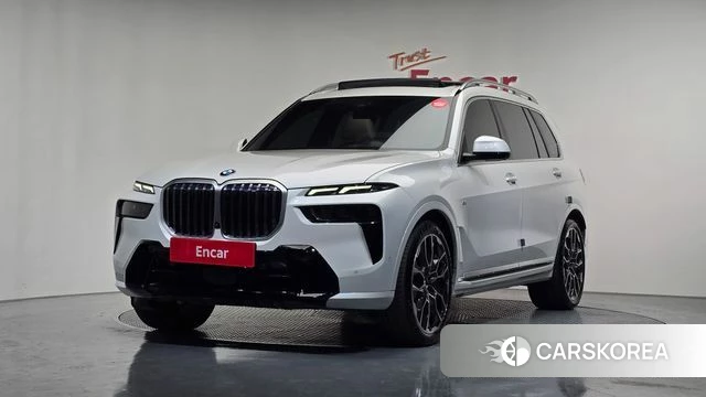BMW X7 (G07) 2024 Белый из Кореи