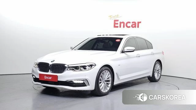 BMW 5 Series (G30) 2018 Белый из Кореи