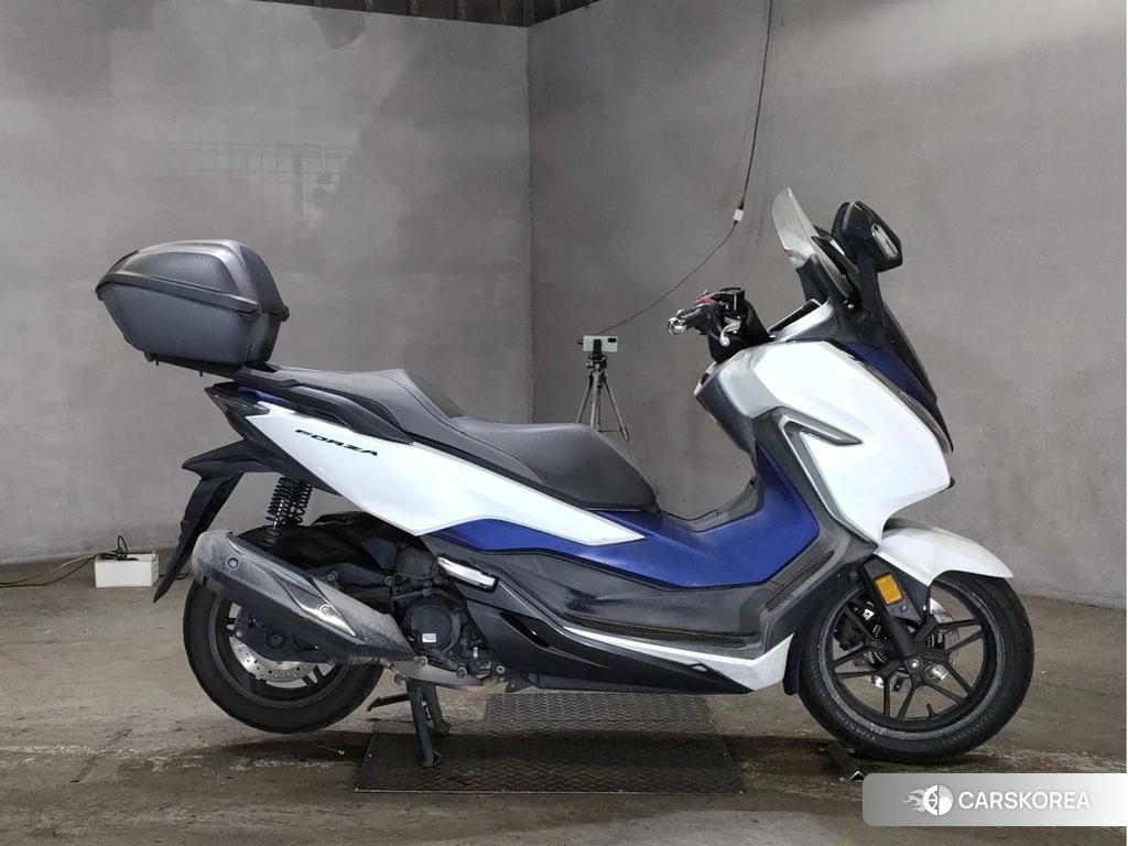 Проданный Honda FORZA 2018 из Японии, фото 2