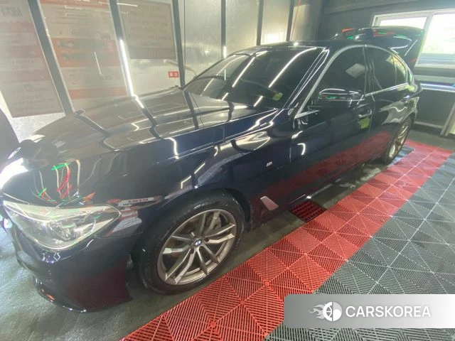 BMW 5 Series (G30) 2018 Черный из Кореи