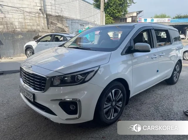 Kia The New Carnival 2018 Белый из Кореи