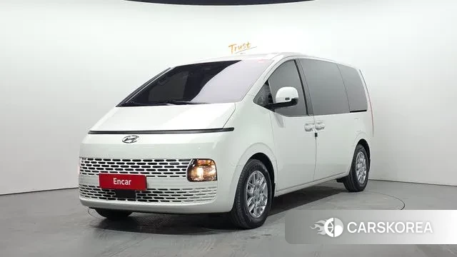 Hyundai Staria 2022 Белый из Кореи