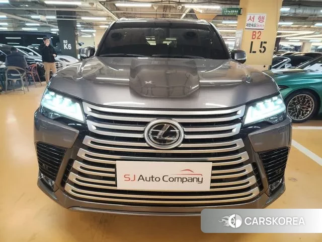 Lexus LX 4th Generation 2025 Серый из Кореи