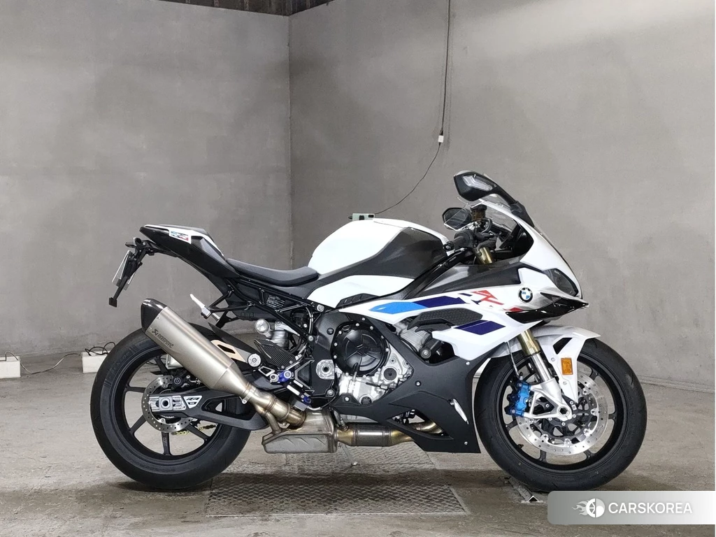 Проданный BMW S1000RR 2023 из Японии