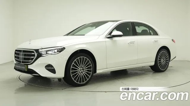 Mercedes-Benz E-Class W214 2024 Белый из Кореи