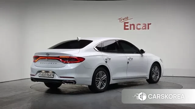 Hyundai Grandeur IG 2019 Белый из Кореи