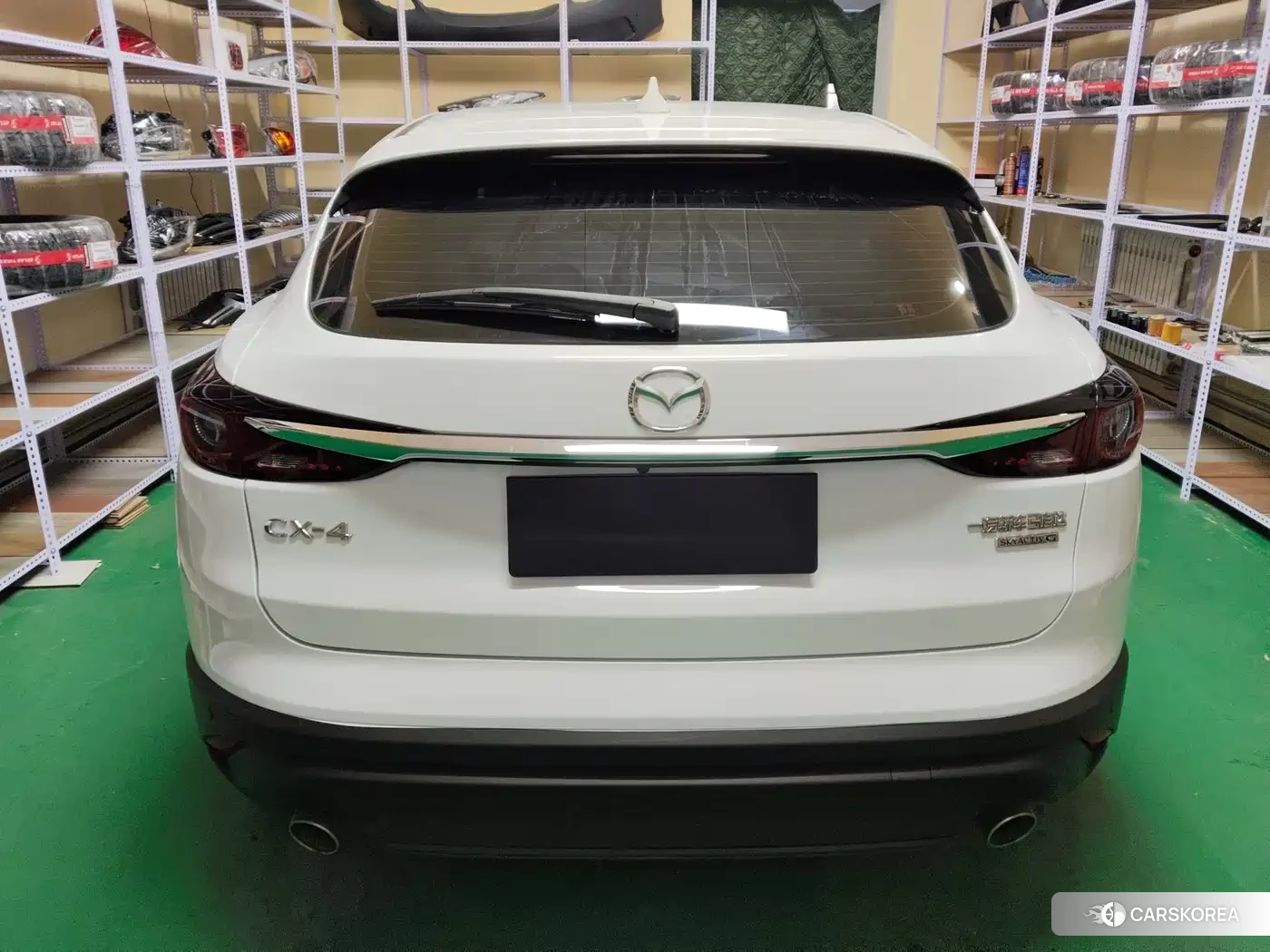 Mazda CX-4 2023 Белый из Китая