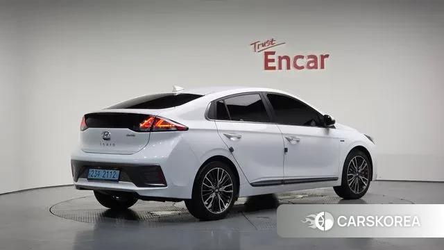Hyundai The New Ionic Electric 2020 Белый из Кореи