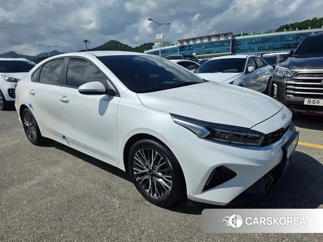 Kia The New K3 2nd generation 2022 Белый из Кореи