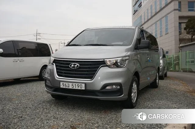 Hyundai The New Grand Starex 2018 Серебряный из Кореи