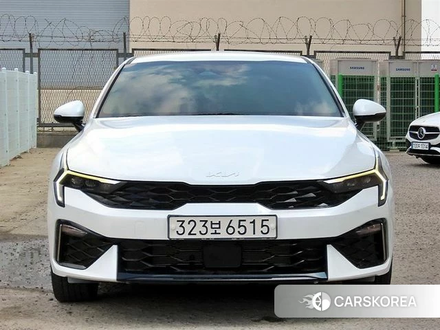 Kia The New K5 3rd generation 2024 Белый из Кореи